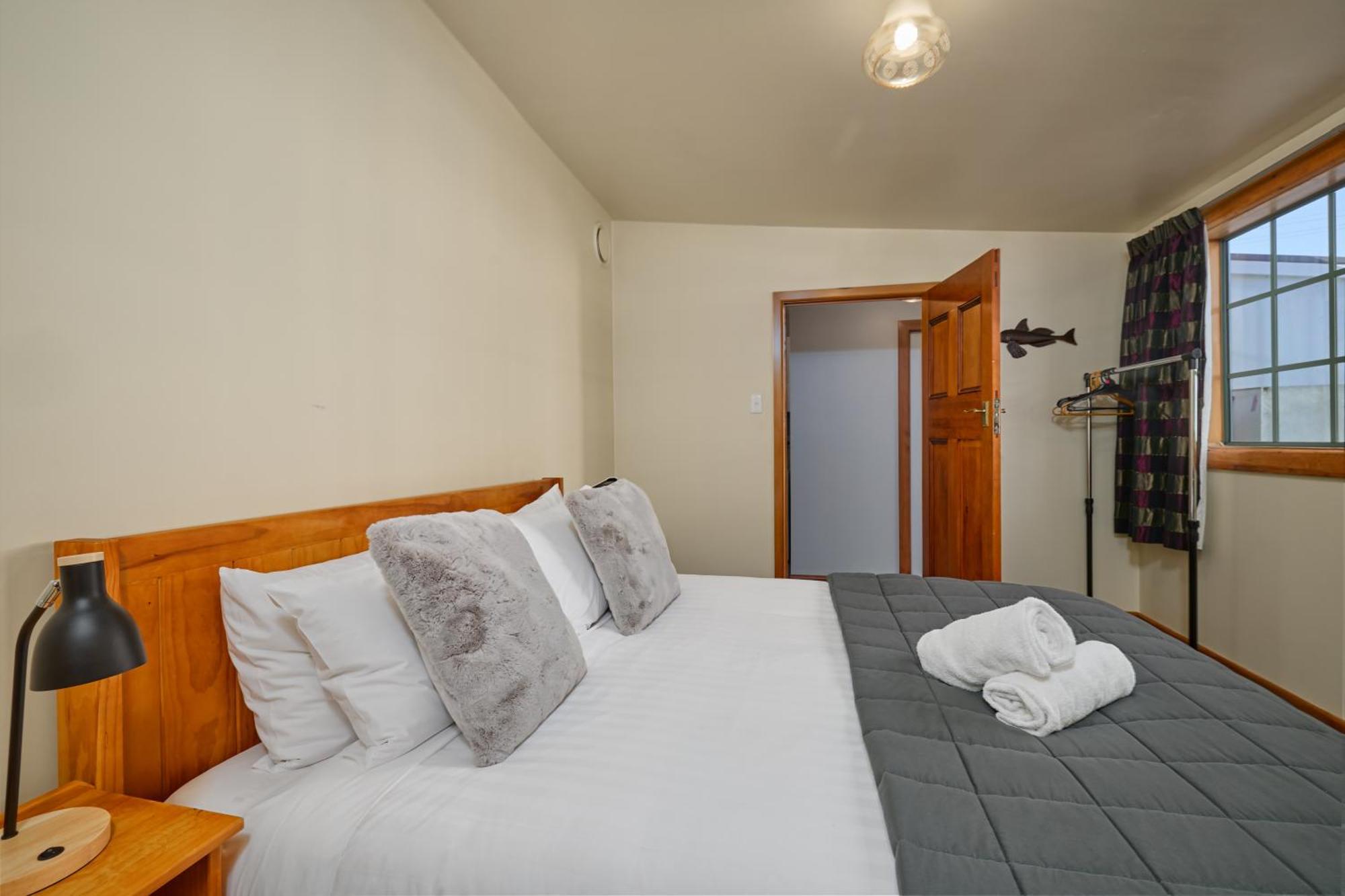 Ludstone Villa - A Charming Family Home Kaikoura Bagian luar foto